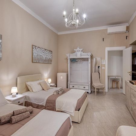 Your House Rooms เจนัว ภายนอก รูปภาพ