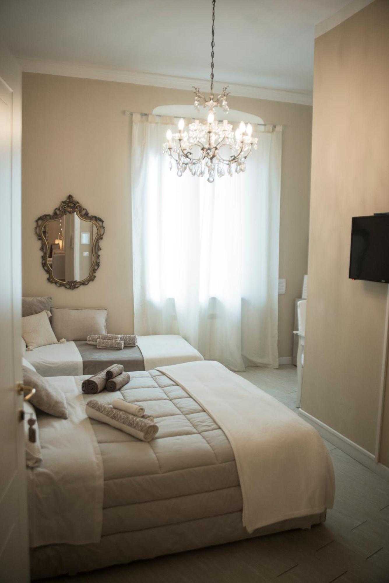 Your House Rooms เจนัว ภายนอก รูปภาพ