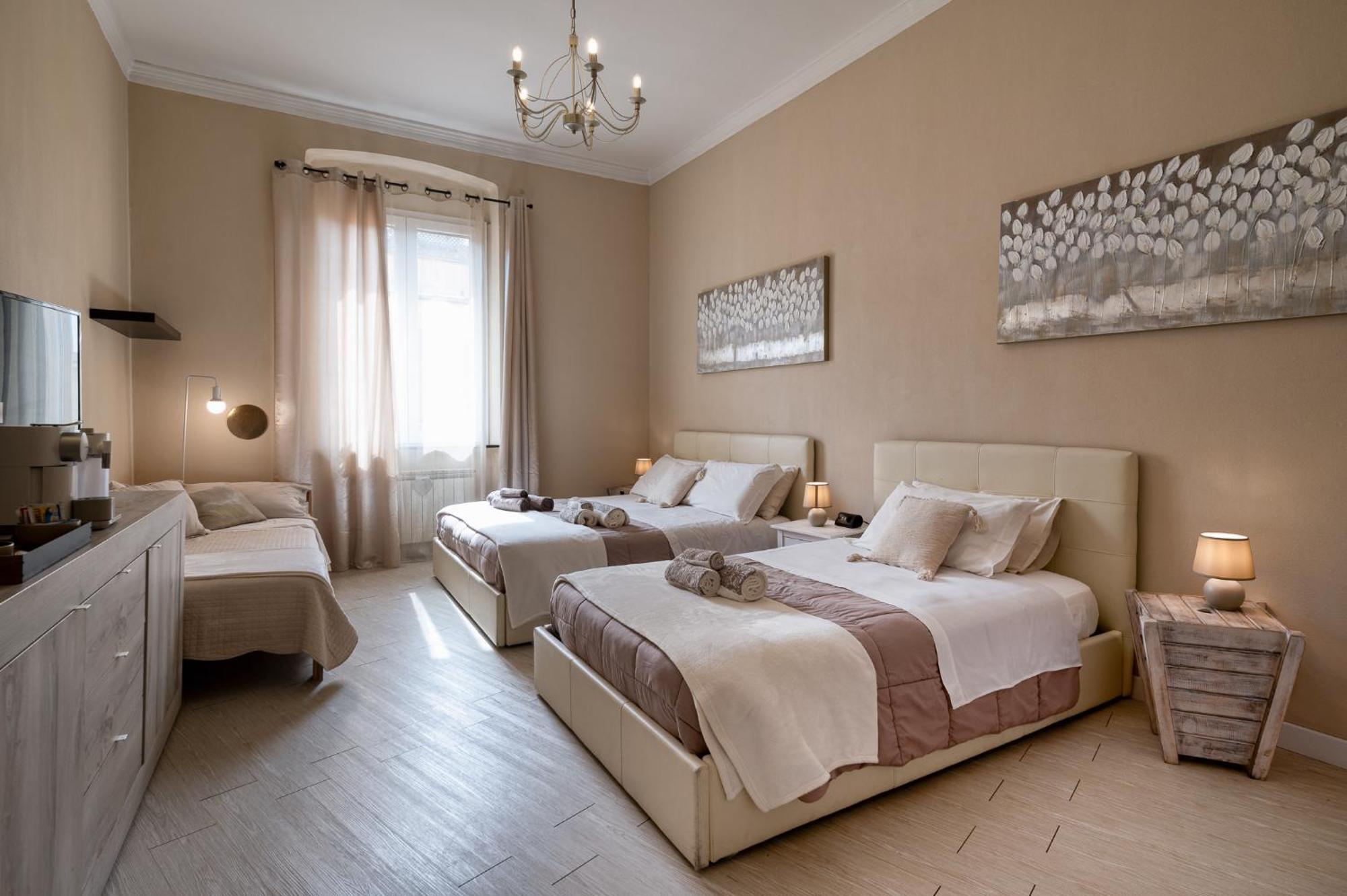 Your House Rooms เจนัว ภายนอก รูปภาพ