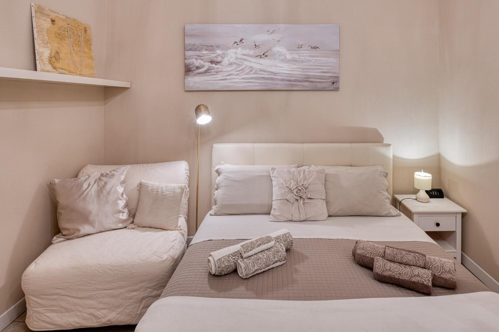 Your House Rooms เจนัว ภายนอก รูปภาพ