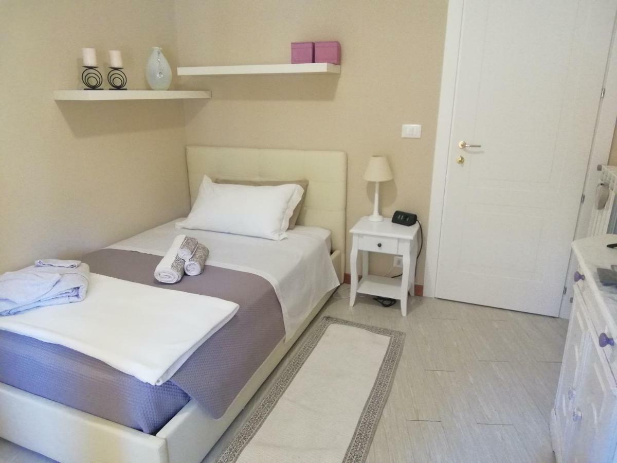 Your House Rooms เจนัว ภายนอก รูปภาพ